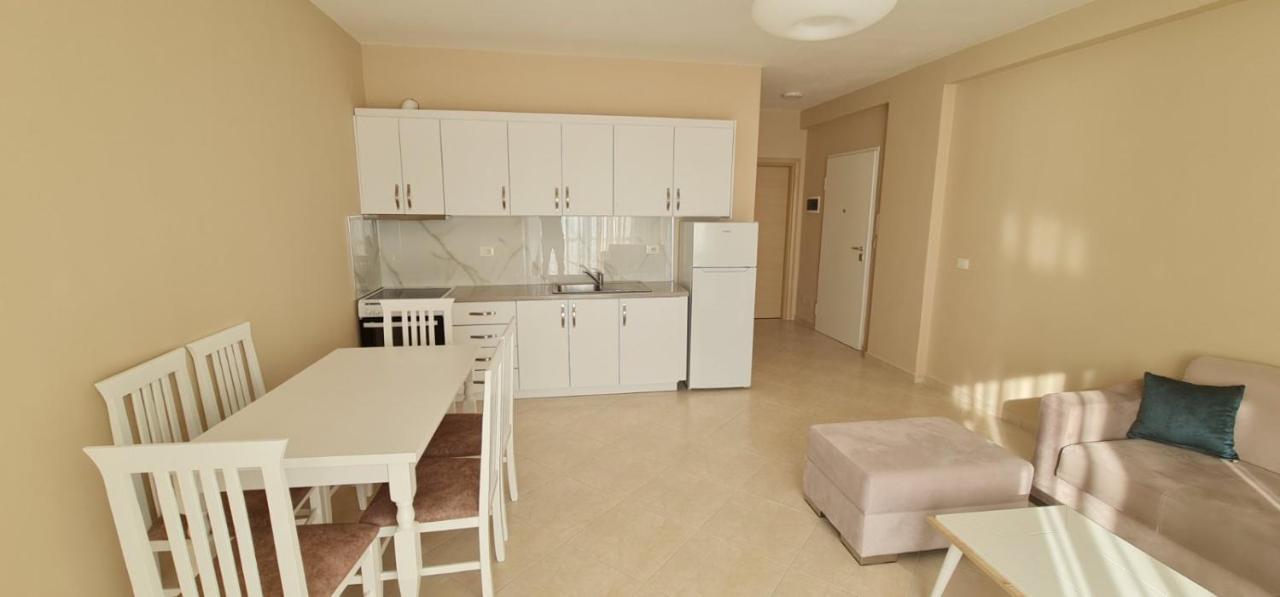 Ferienwohnung Azzura Flats Sarandë Exterior foto