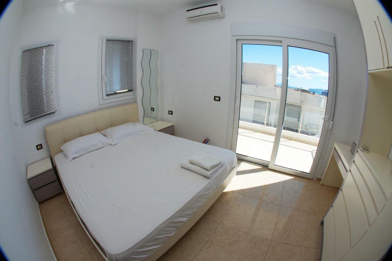 Ferienwohnung Azzura Flats Sarandë Exterior foto