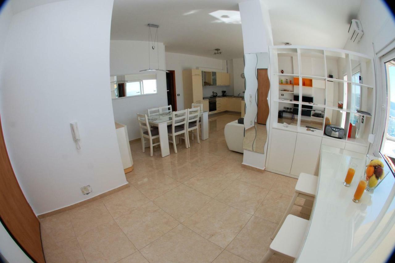 Ferienwohnung Azzura Flats Sarandë Exterior foto